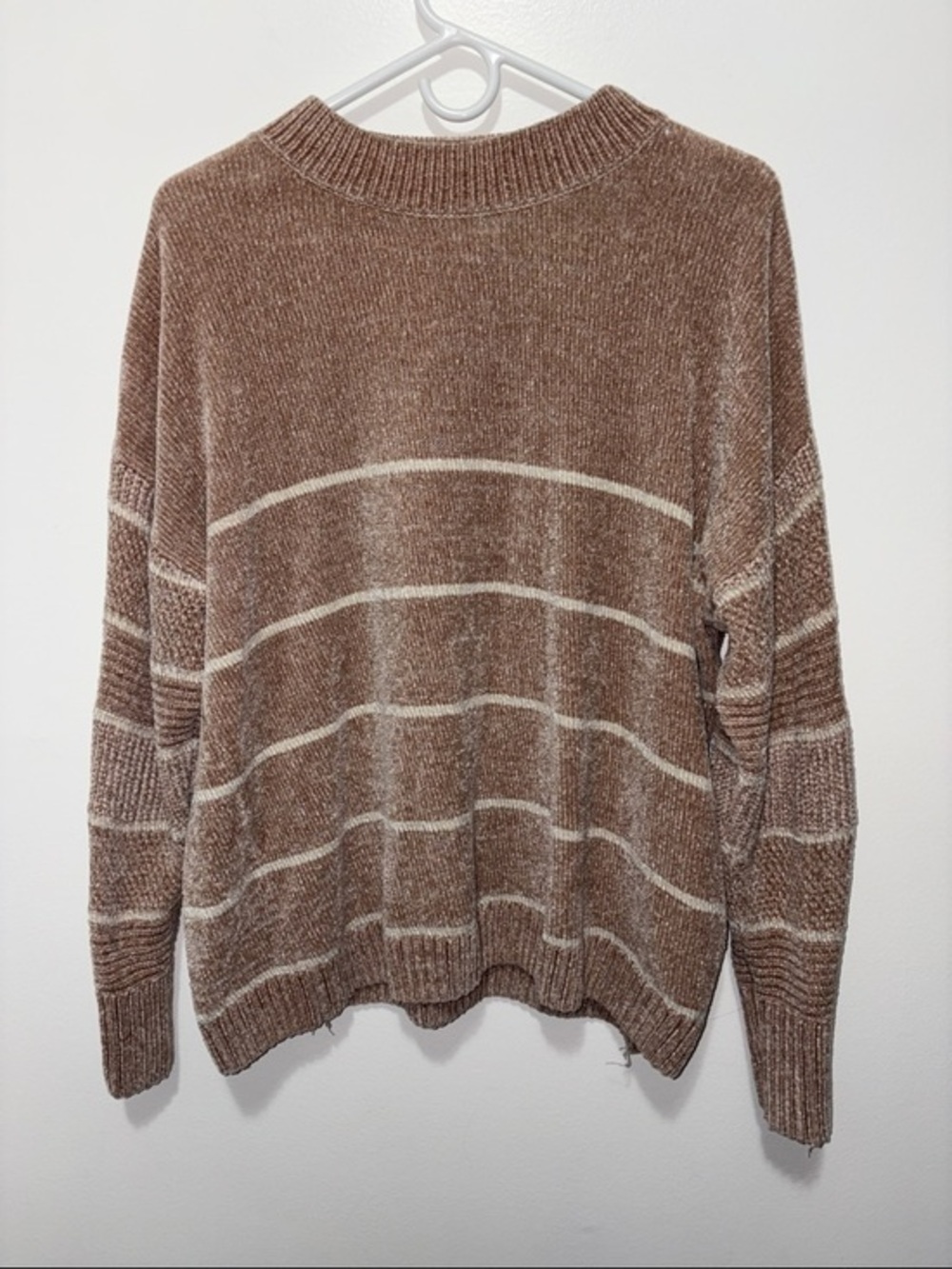 💗Rachel Zoe Brown and Cream Striped Crewneck Sweater- Size XL